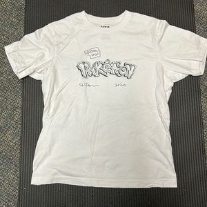 Uni Qlo Pokémon Crystal Shirt